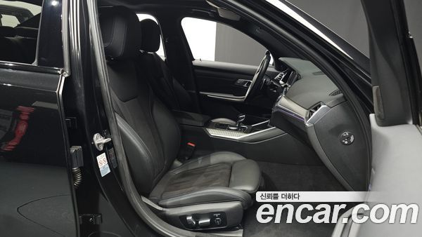 BMW 3 Series 2021, фото 10