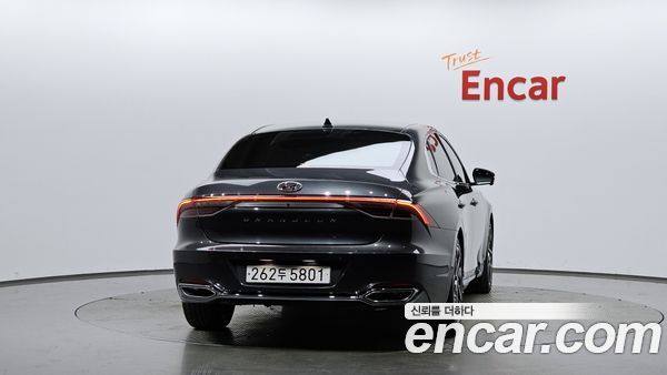 Hyundai Grandeur 2021, фото 3