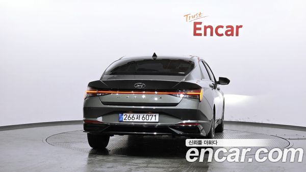 Hyundai Elantra 2021, фото 4