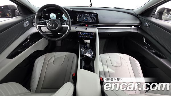 Hyundai Elantra 2021, фото 10