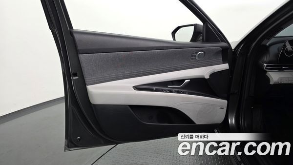 Hyundai Elantra 2021, фото 14