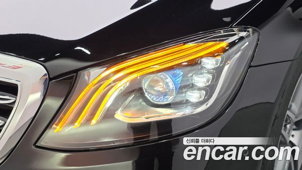 Mercedes-Benz S-Class 2020, фото 8