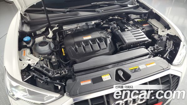Audi Q3 2025, фото 6