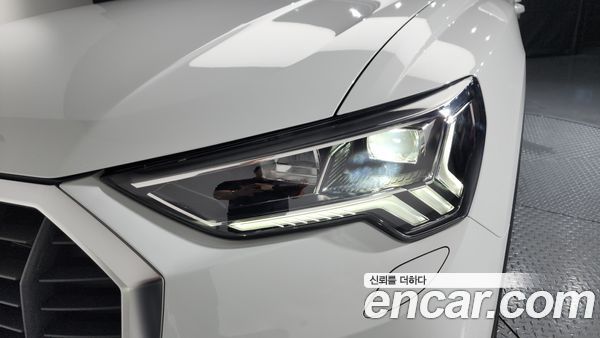Audi Q3 2025, фото 8
