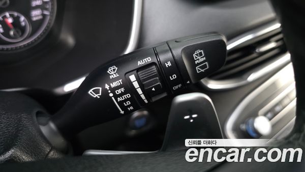 Hyundai Santa Fe 2023, фото 16