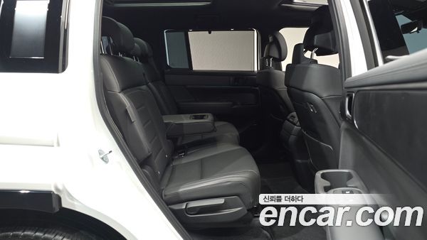 Hyundai Santa Fe 2024, фото 17