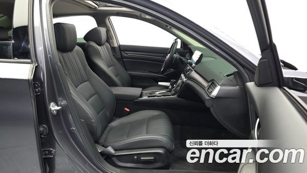 Honda Accord 2021, фото 16