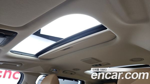 Kia Carnival 2021, фото 24