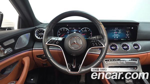 Mercedes-Benz CLS 2023, фото 12