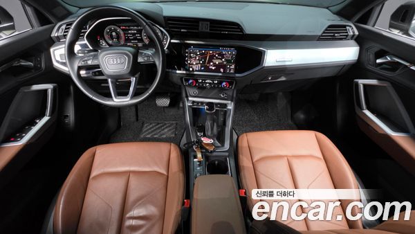 Audi Q3 2023, фото 7
