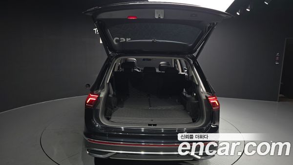 Volkswagen Tiguan 2023, фото 20