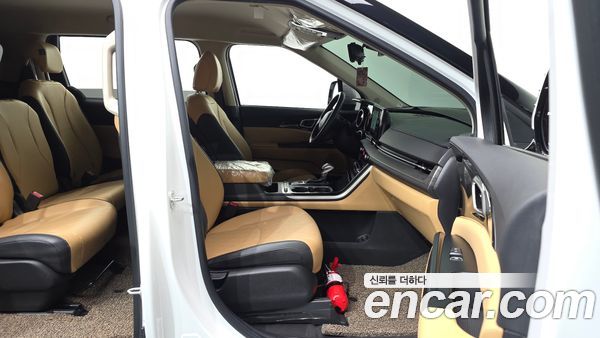Kia Carnival 2023, фото 11