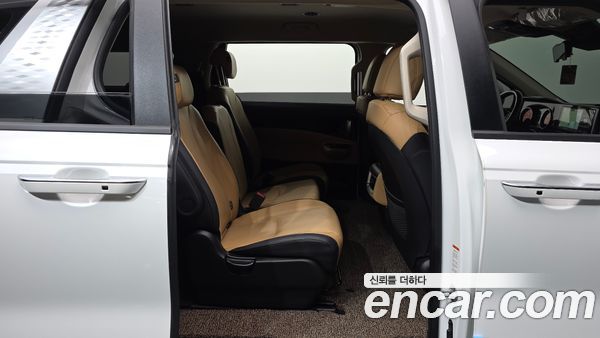 Kia Carnival 2023, фото 12