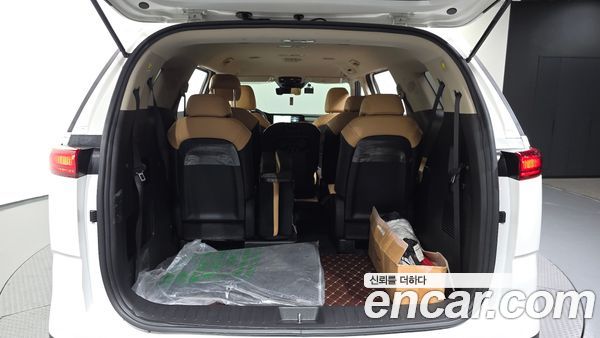Kia Carnival 2023, фото 20