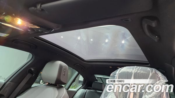 BMW 5 Series 2025, фото 24