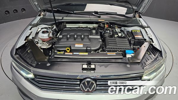 Volkswagen Passat 2021, фото 6