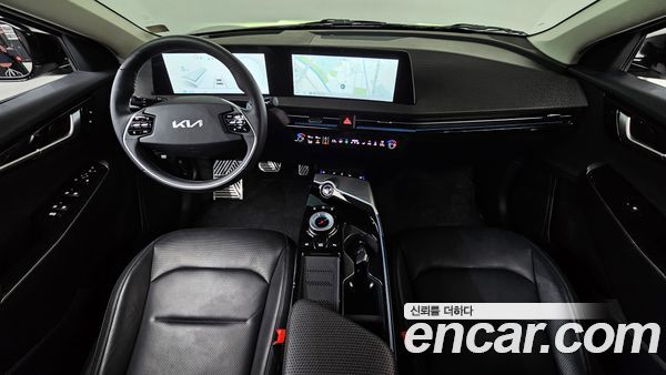 Kia EV6 2023, фото 10