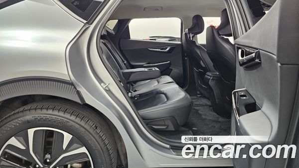 Kia EV6 2023, фото 17