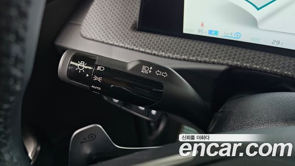 Kia EV6 2023, фото 33
