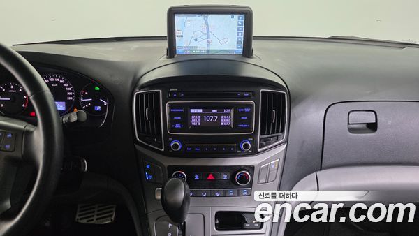 Hyundai Grand Starex 2021, фото 20