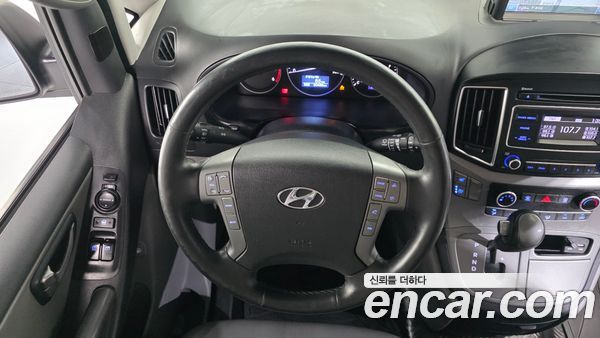 Hyundai Grand Starex 2021, фото 21