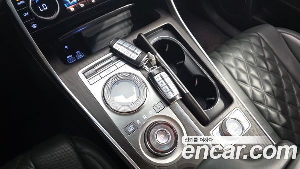 Genesis GV80 2020, фото 9