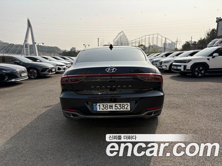 Hyundai Grandeur 2021, фото 7