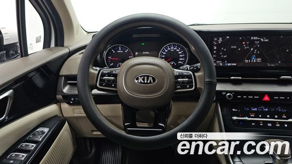 Kia Carnival 2021, фото 18
