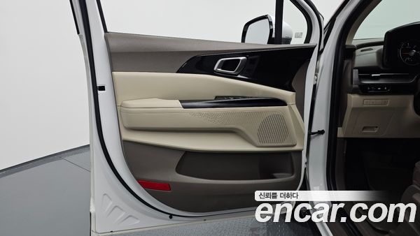 Kia Carnival 2021, фото 14