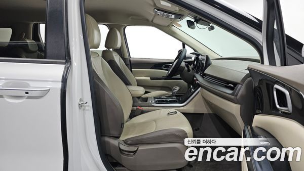 Kia Carnival 2021, фото 16