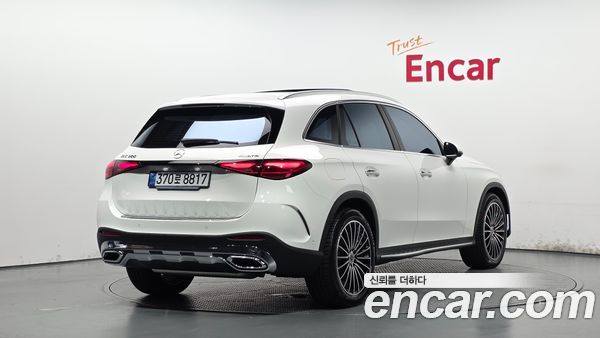 Mercedes-Benz GLC 2025, фото 2
