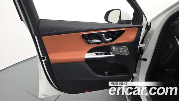 Mercedes-Benz GLC 2025, фото 14