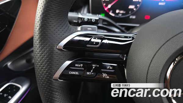 Mercedes-Benz GLC 2025, фото 29