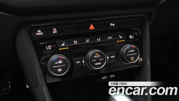 Volkswagen T-Roc 2021, фото 30