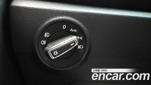 Volkswagen T-Roc 2021, фото 31