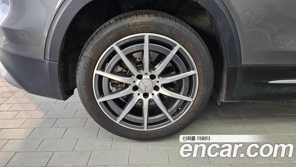 Mercedes-Benz GLB 2022, фото 5