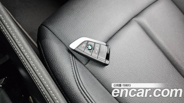 BMW X1 2022, фото 16