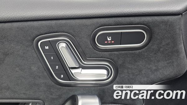 Mercedes-Benz A-Class 2023, фото 31