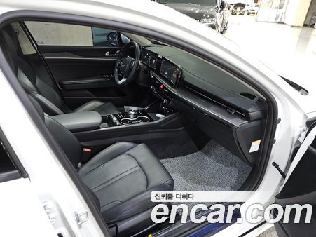 Kia K5 2025, фото 6