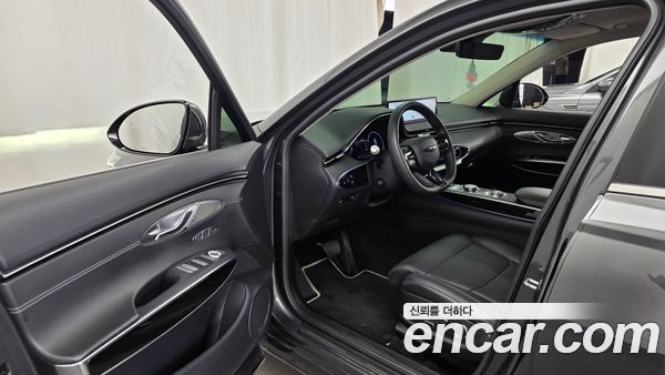 Genesis GV70 2022, фото 13