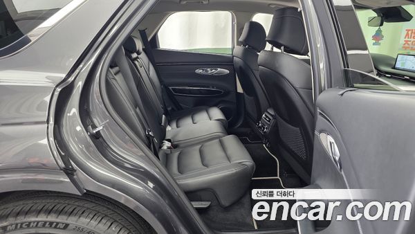 Genesis GV70 2022, фото 18