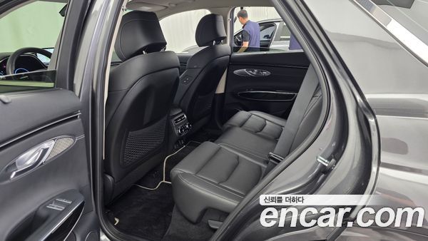 Genesis GV70 2022, фото 16