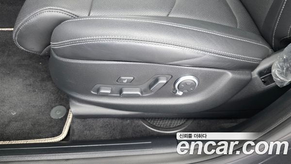 Genesis GV70 2022, фото 31