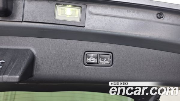 Genesis GV70 2022, фото 32