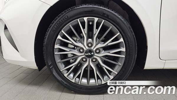 Kia K3 2024, фото 4