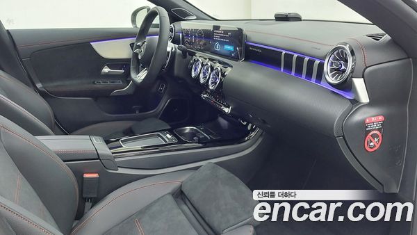 Mercedes-Benz CLA 2026, фото 13