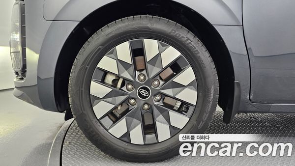 Hyundai Staria 2022, фото 5