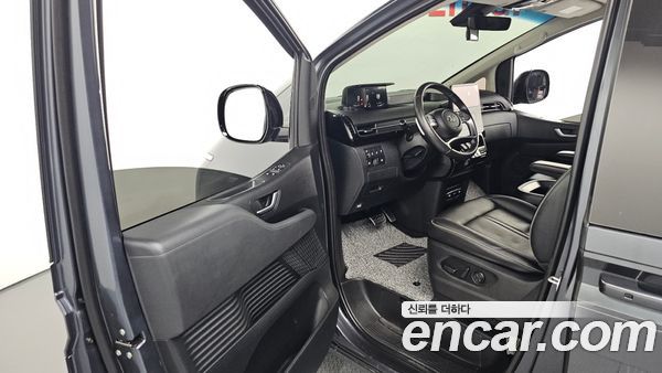 Hyundai Staria 2022, фото 13
