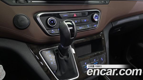 Hyundai Grand Starex 2020, фото 12