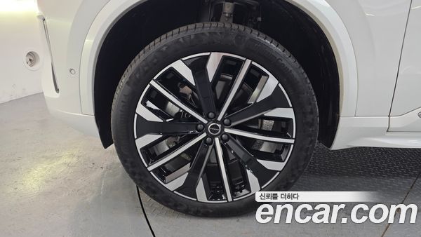 Volvo XC90 2026, фото 5